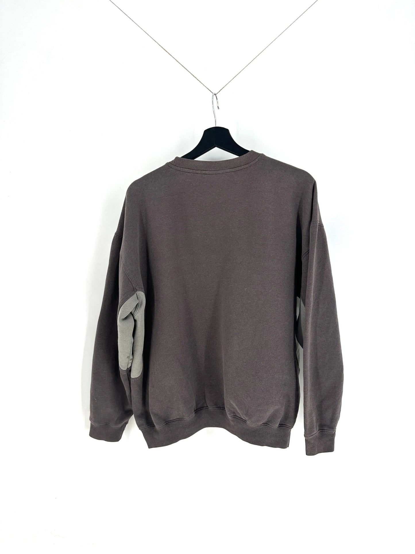 Vintage Reebok Sweatshirt - S