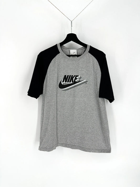 Vintage Nike T-shirt - L