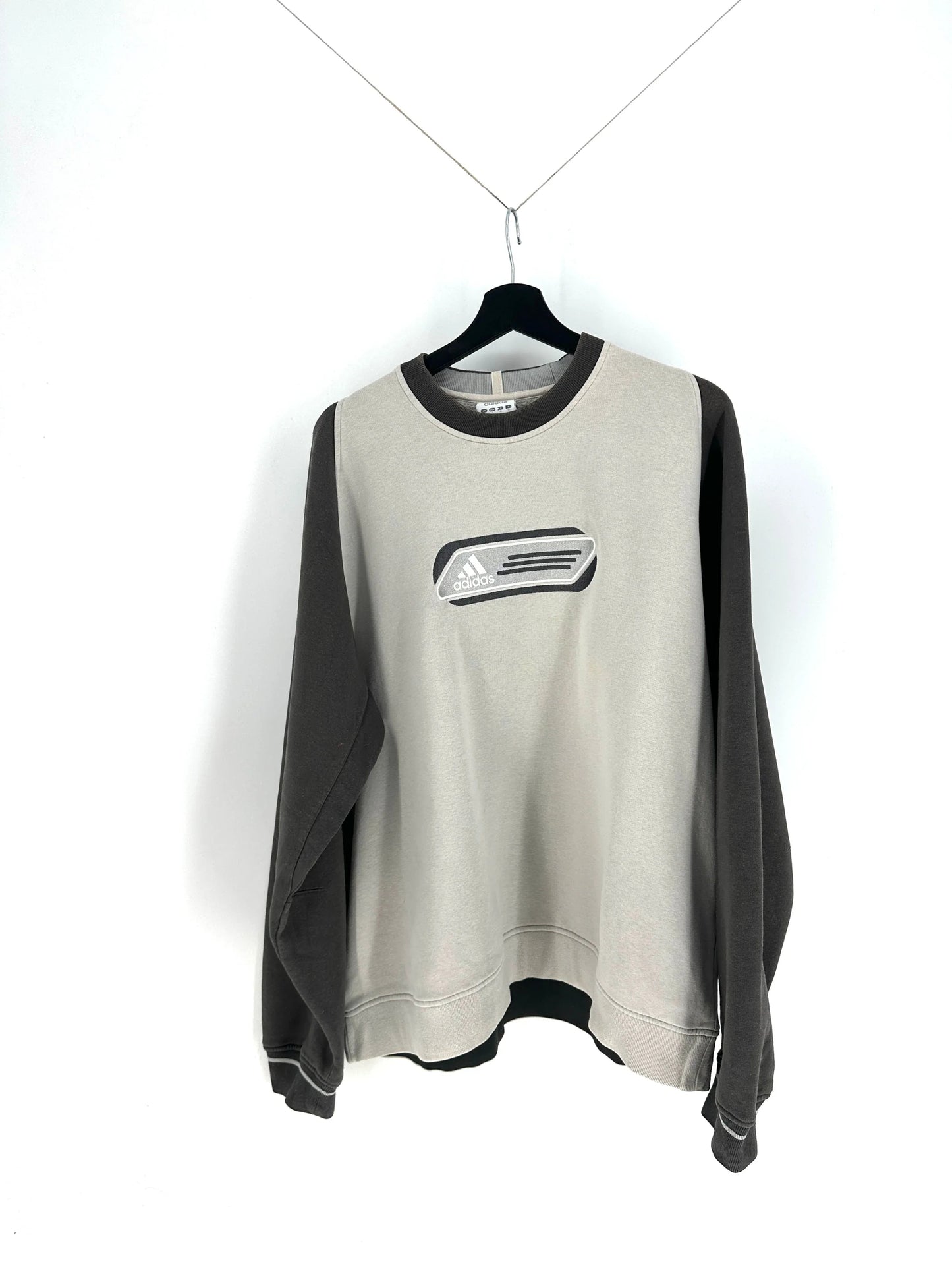 Vintage Adidas Sweatshirt -